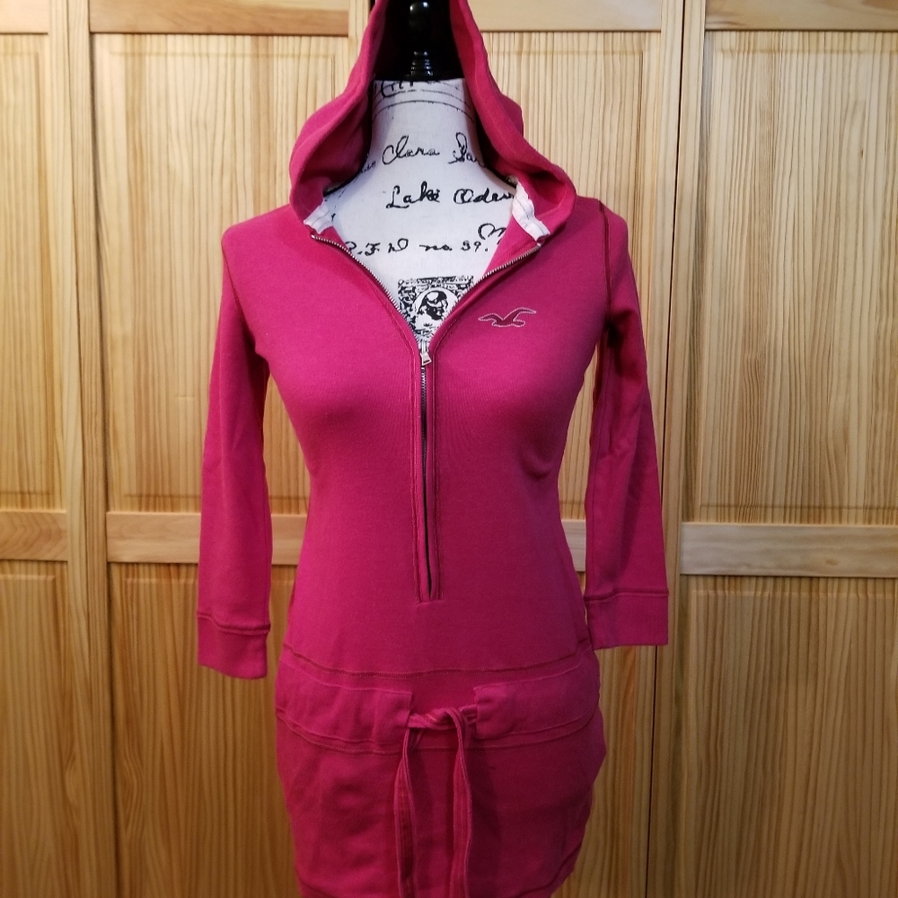 Hollister long sleeve hooded sweatshirt